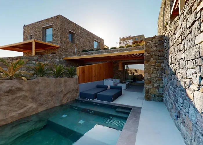 Hotel Panormos Bay Suites 5*