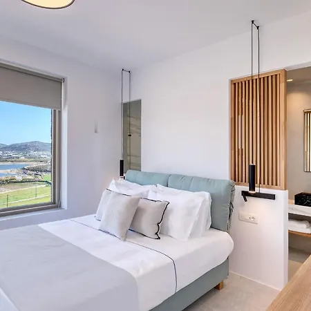 Panormos Bay Suites 5*