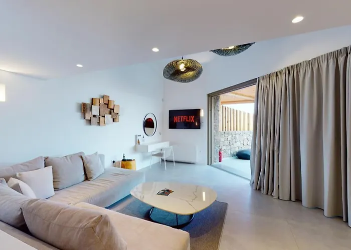 Отель Panormos Bay Suites